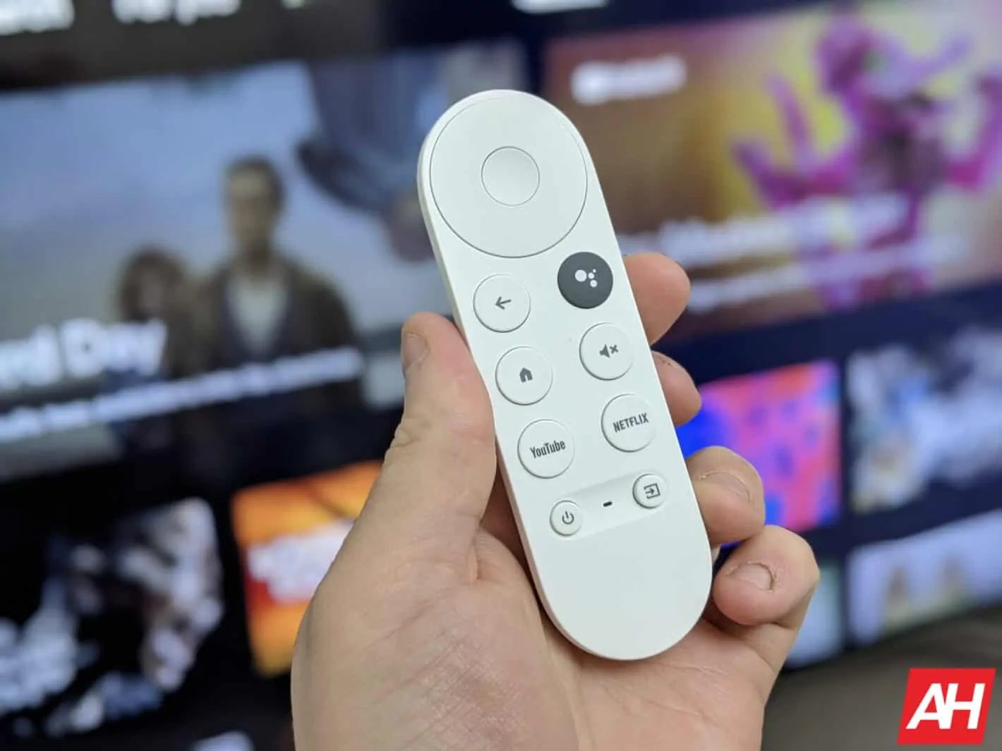 Featured image for Android 12 Lands On The Chromecast With Google TV 4K